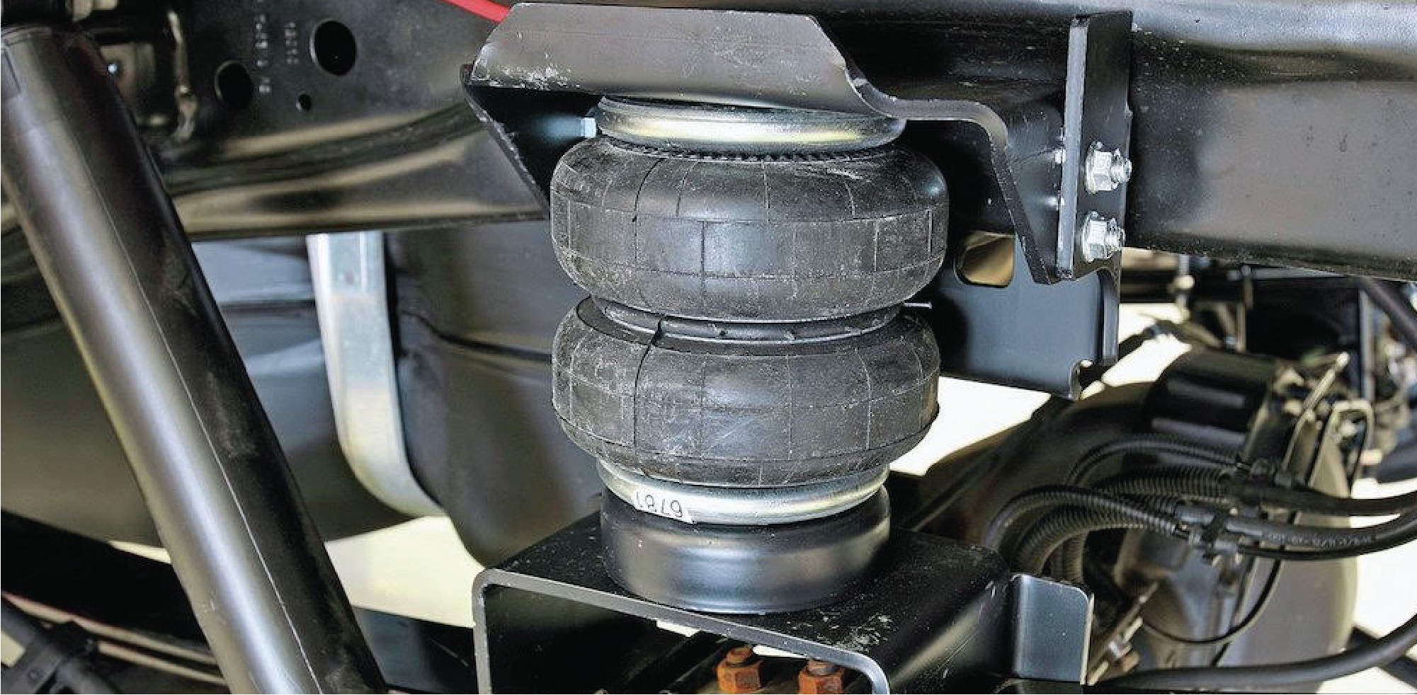 How Airbag Suspension Affects Weight… | Equal-i-zer® Hitch | Sway